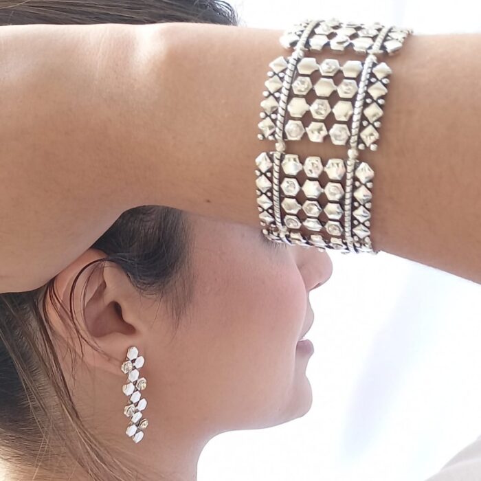 Maxi Bracelete Favo de Mel