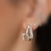 brinco banho em prata com strass